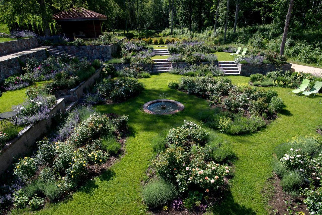 Mezdzirnas Country House & Spa Kabile Exterior photo